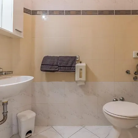 Appartement Lovely In Near And Town Centre *